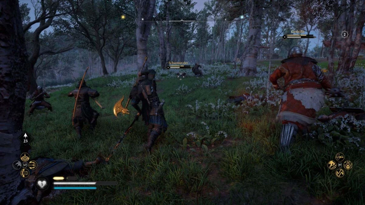 Wikinger Eivor im Kampf mit Sachsenkriegern in Assassin's Creed Valhalla.