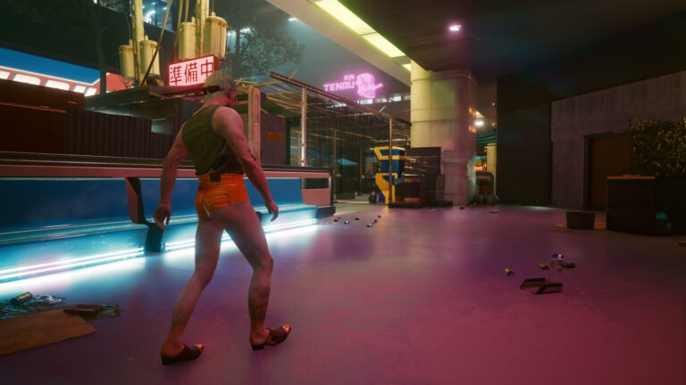Drunk NPC with orange hot pants in Cyberpunk 2077
