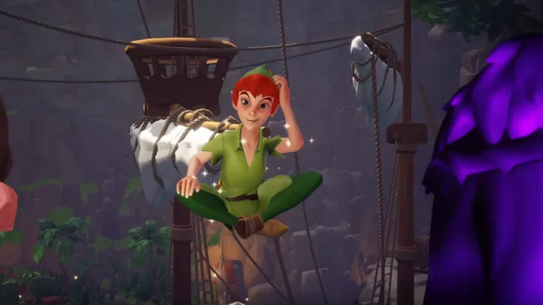 Peter Pan schwebt über einem Holzschiff im Schneidersitz.
