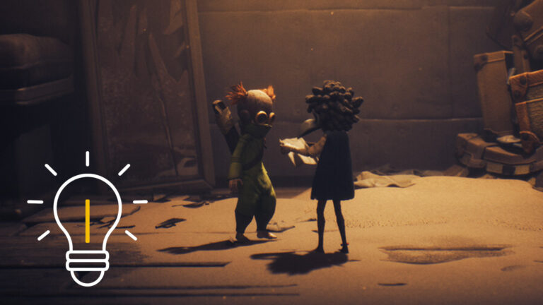 Eine Spielszene aus Little Nightmares 3 zeigt zwei maskierte Kinder, die gemeinsam eine Karte anschauen.