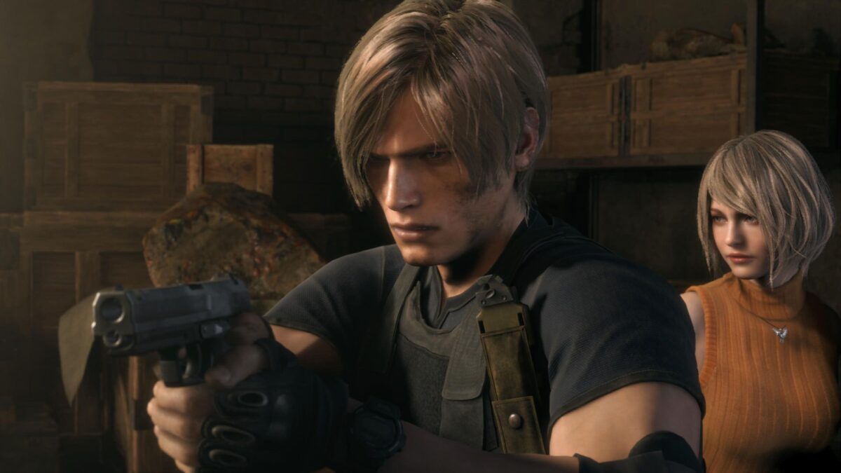 Leon zielt mit der Pistole in Resident Evil 4. Hinter ihm steht Ashley.