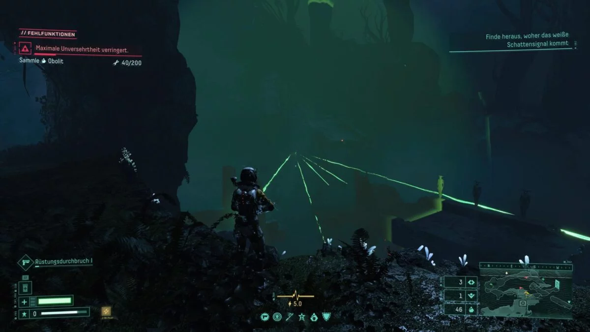 Selene steht im PS5-Spiel Returnal vor grünen Strahlen.