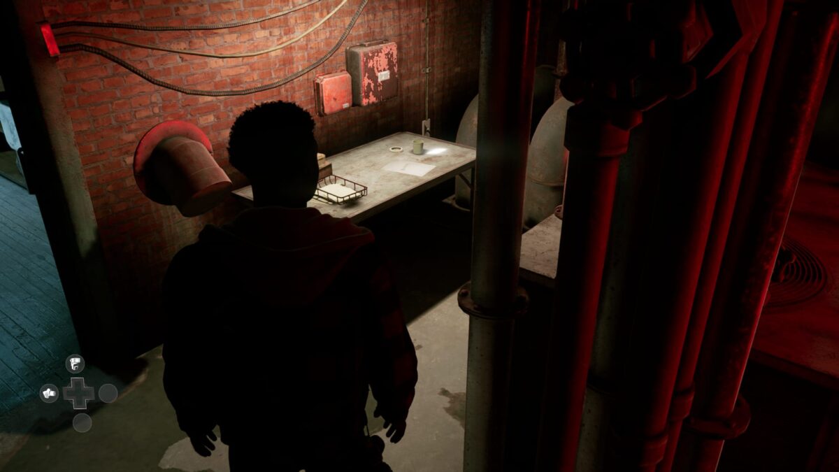Im letzten Raum des Kellers findet Mark ein weiteres Geheimnis auf dem Schreibtisch links. 