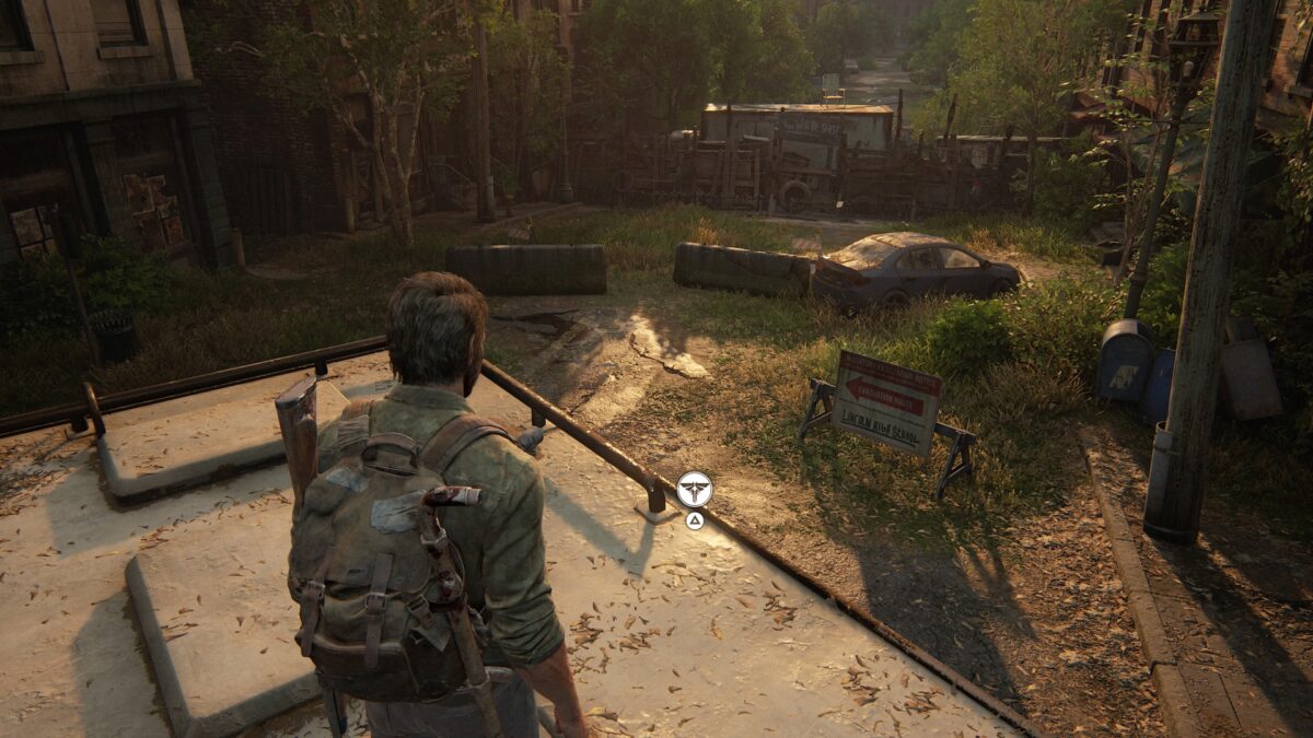 Dieser Firefly-Anhänger liegt in The Last of Us Part 1 auf dem Dach eines Wohnmobils.