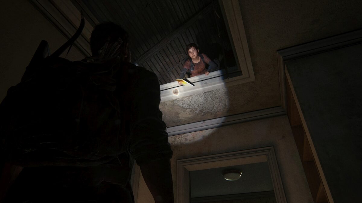 Ellie klettert für euch auf den Dachboden und bringt das siebte Trainingsbuch in The Last of Us Part 1 mit.