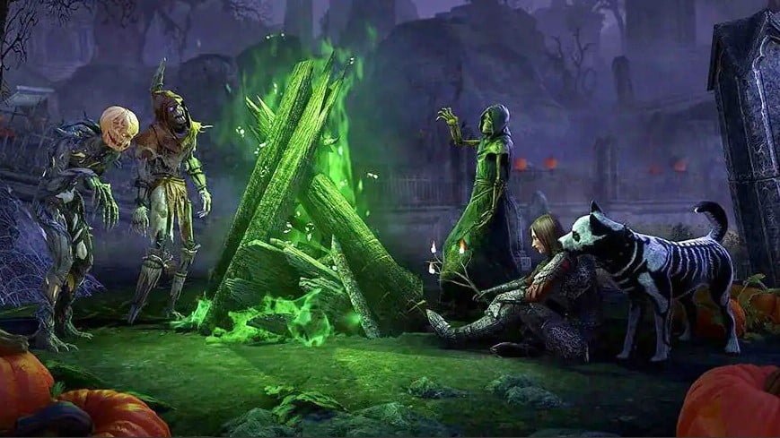 Elder Scrolls Online Hexenfest drei Personen stehen bei grün flackerndem Feuer, eine Person trägt einen Kürbisschädel